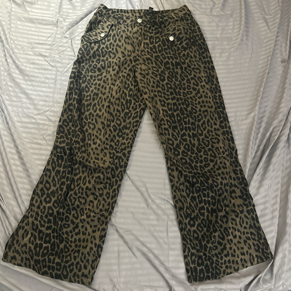 Leopard Style Baggy Jeans
